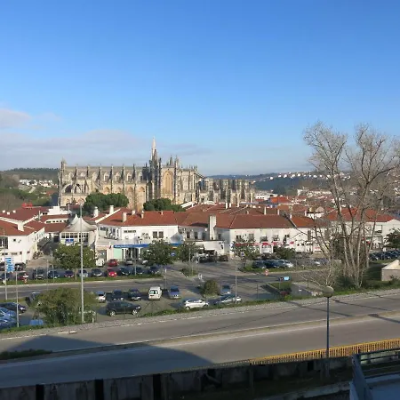 Duplex - Monastery View Διαμέρισμα Batalha